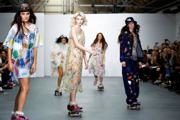 Летняя одежда для женщин