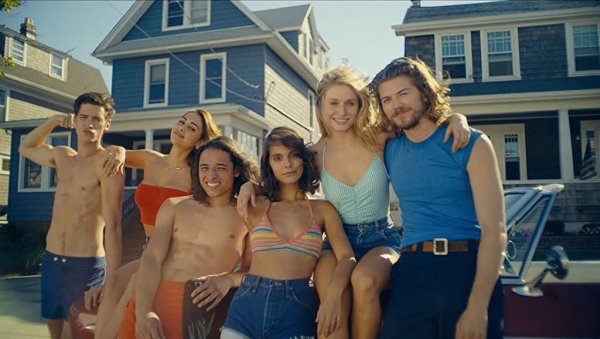 Костяника фильм 2006