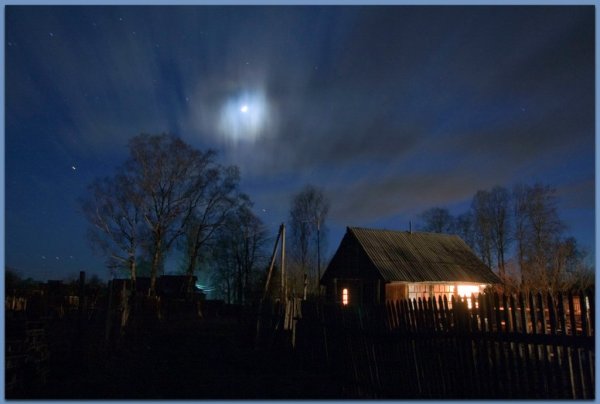 Ночной пейзаж деревня