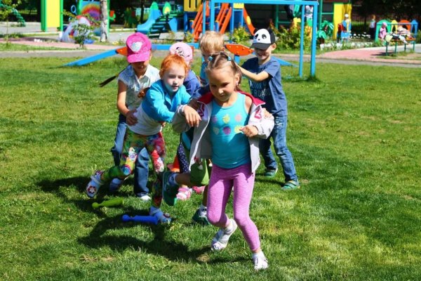 Играющие дети