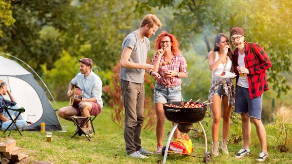 Барбекю с друзьями