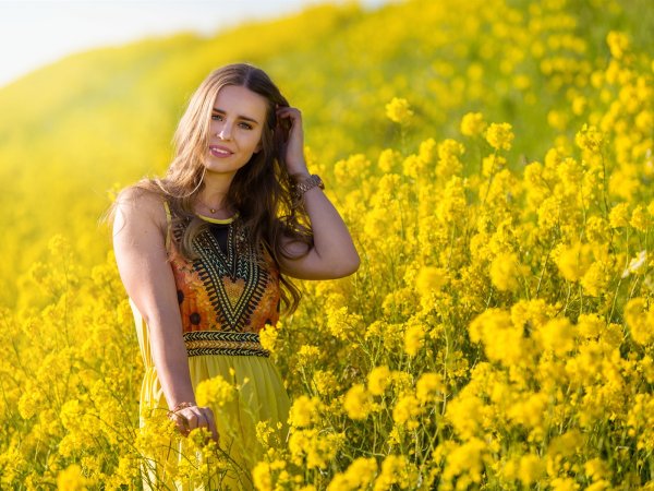 Девушка лето