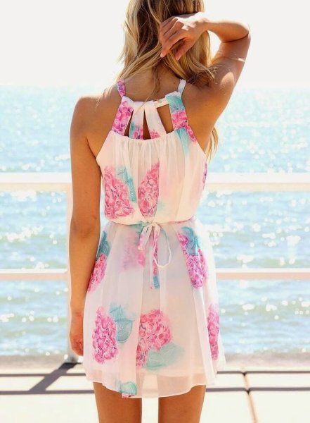 Сарафан на море