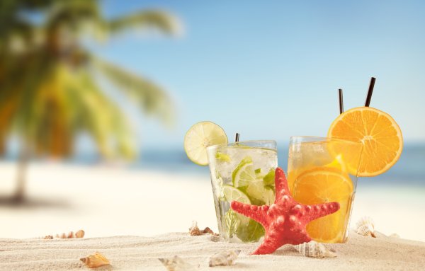 Летний пляж