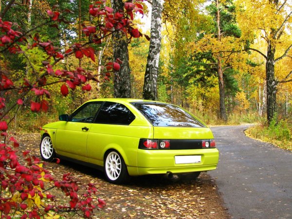 Додж Challenger srt8