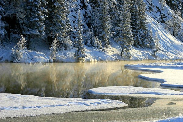 Речка зимой