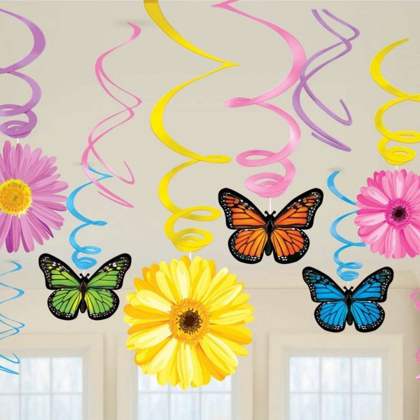 Украшение стены в детском саду Весна