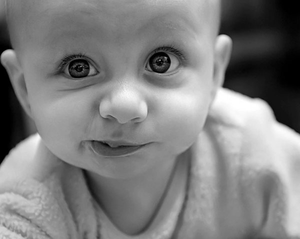 Мальчик с цветами