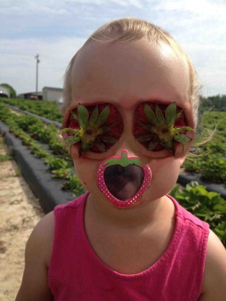 Крутой малыш в очках