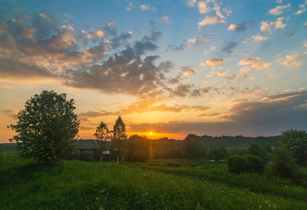 Рассвет в деревне