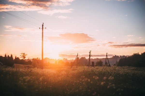 Закат в деревне летом