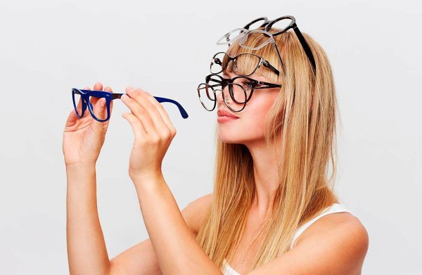 Красивые худые ноги