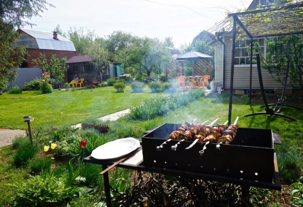 Шашлычная на даче