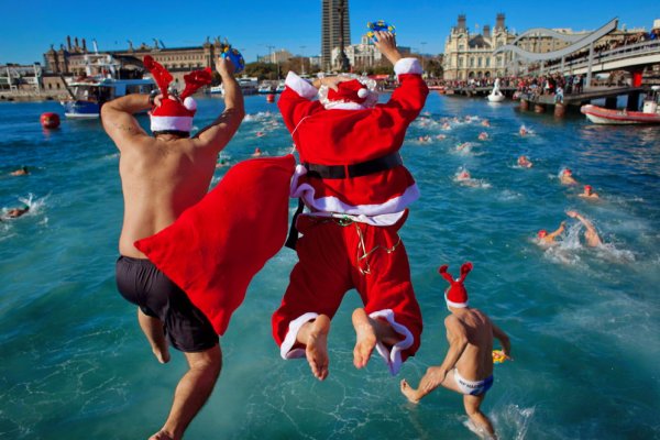 Новый год в бассейне