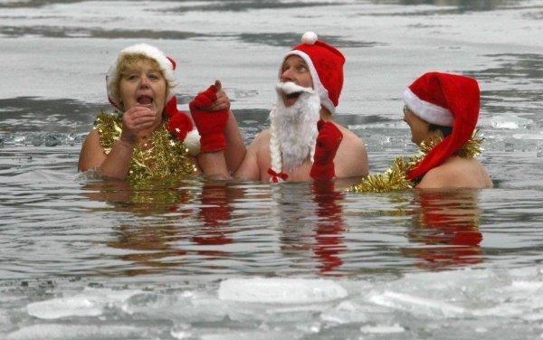 Снеговик на пляже