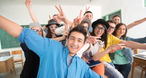 Веселые студенты