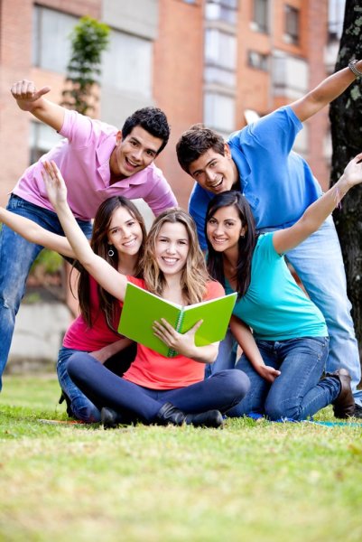 Молодой мужчина