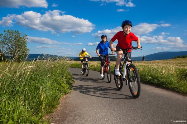 Катание на велосипеде