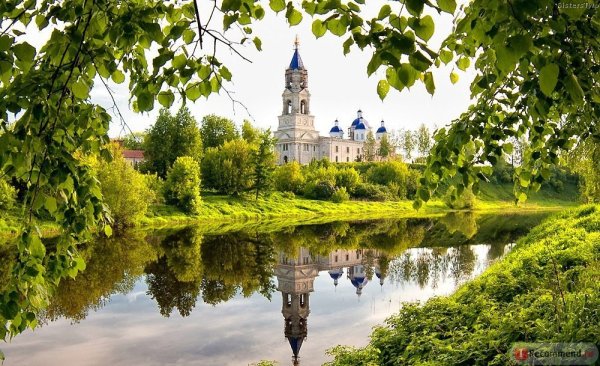 Россия березы храм