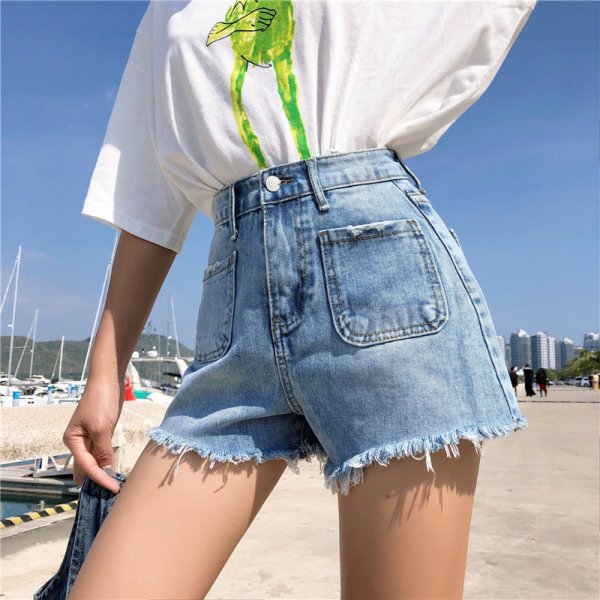 Модные шорты