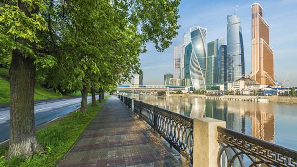 Москва Сити с набережной Тараса Шевченко