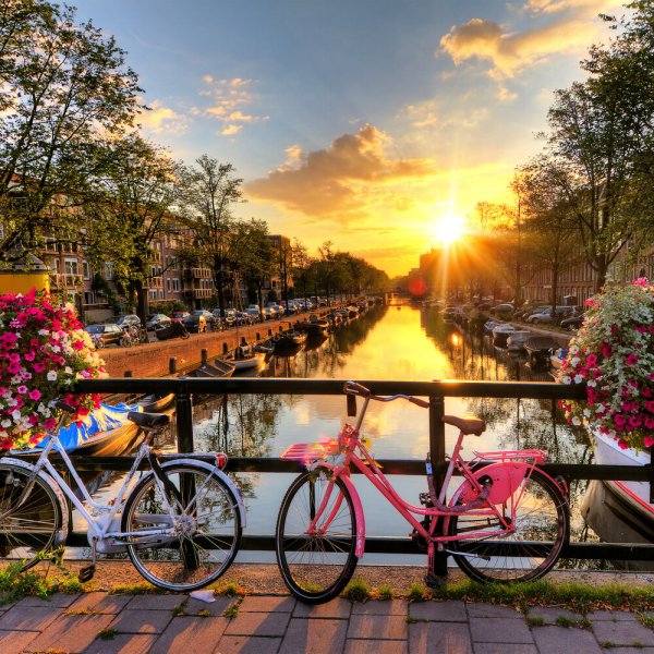 Голландия и Нидерланды