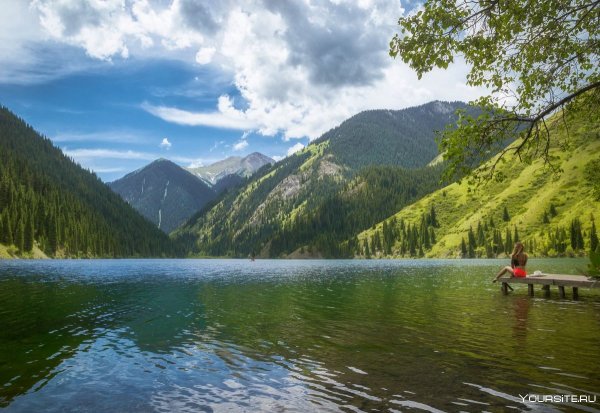 Высокогорное озеро Казахстан