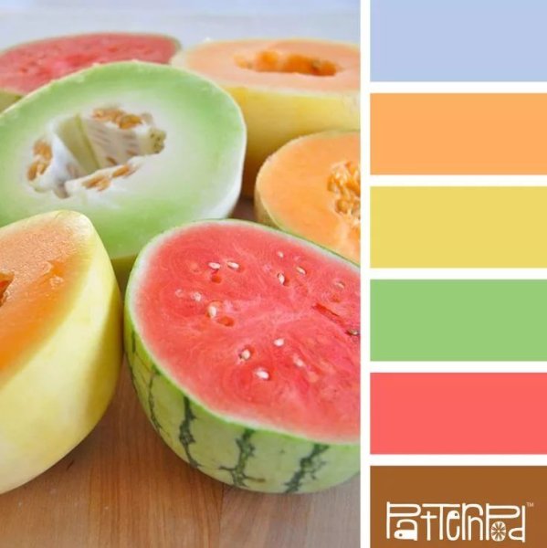 Сочетание ярких цветов