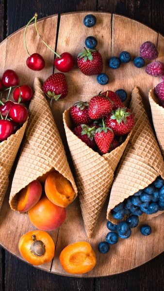 Сочные фрукты