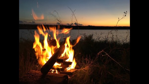 Вечер у костра