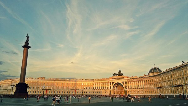 Тюльпаны Исаакиевский собор Весна