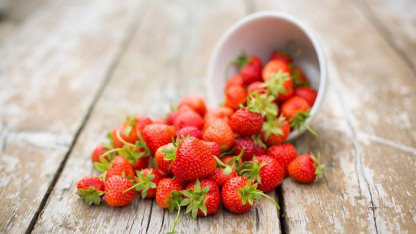 Летние ягоды