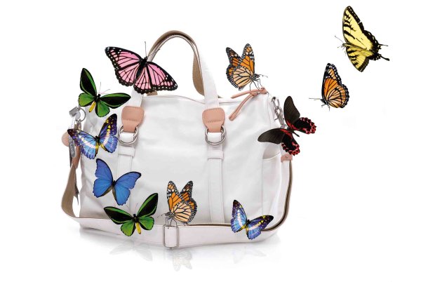 Аксессуары женские на белом фоне