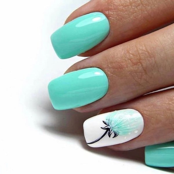 Яркие короткие ногти