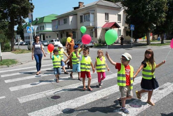 Дети на дороге