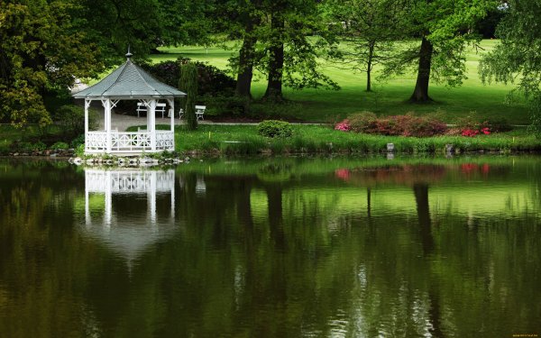 „Пруд в парке" в. д. Поленова