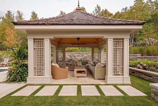 Беседка газебо современная