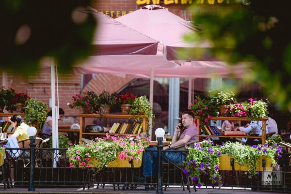 Сервировка террасы в ресторанах