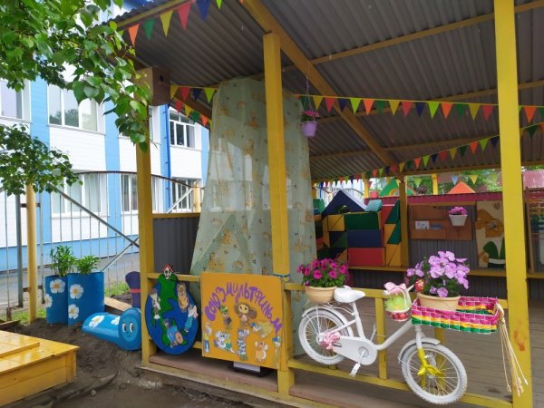 Украшение беседки в детском саду