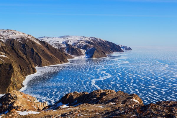 Байкал летом и зимой