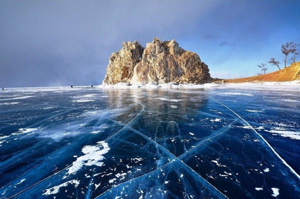 Озеро Байкал летом Ольхон