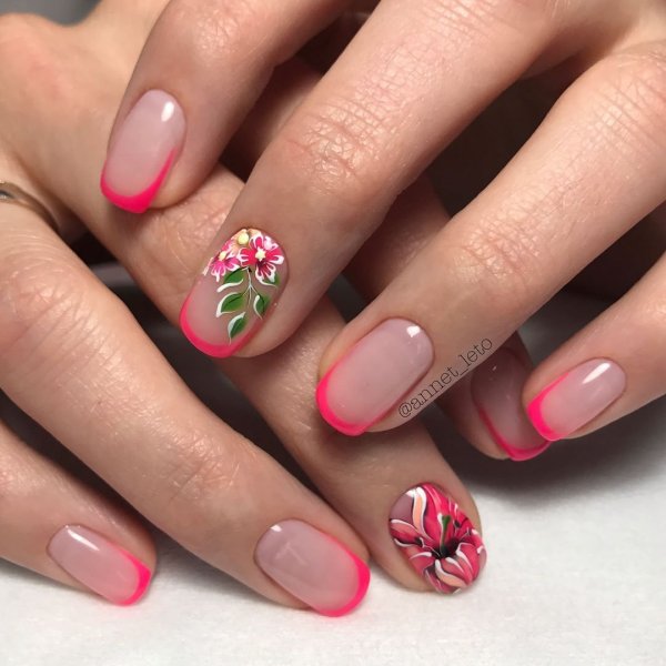 Маникюр Весна френч