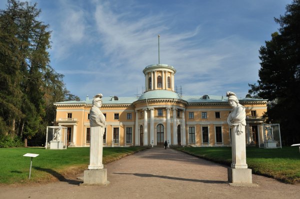 Узей-усадьба “Архангельское”
