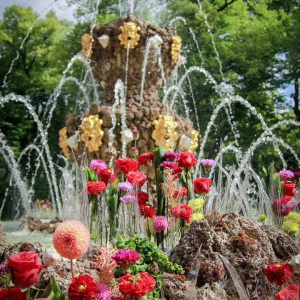 Фонтанная площадь парк Горького