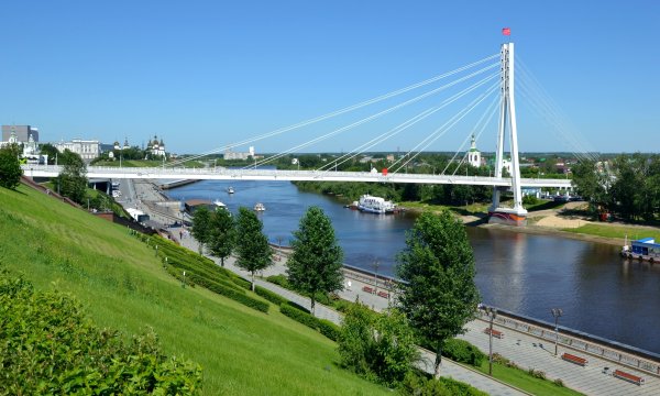 Мост влюбленных Тюмень лето
