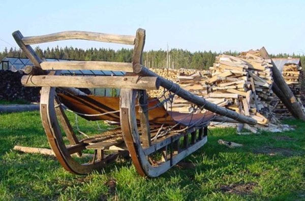 Готовь сани летом