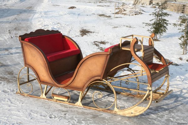 Санки зимой