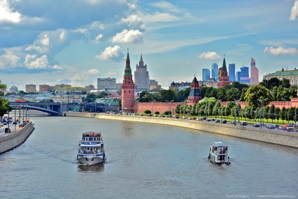 Москва река лето