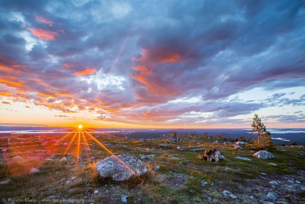 Полуночное солнце в Финляндии в Финляндии
