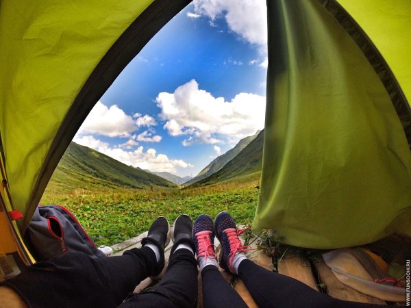 Пешие прогулки в лесу